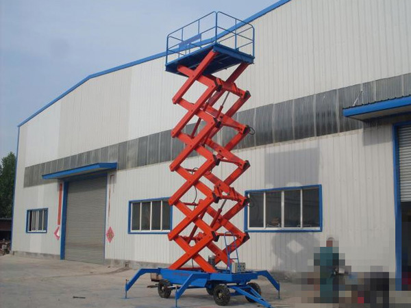 剪叉式高空作业平台-剪叉式高空作业车-03 